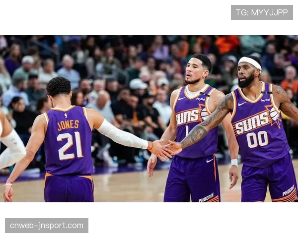 德文·布克压哨中投绝杀，太阳一分险胜掘金